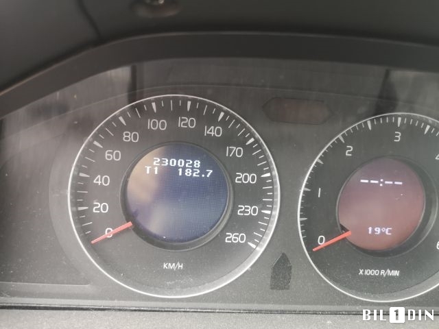 Volvo XC60 2008-2013 (Type I, Fase 1) , Motorkode: D5244T5, Girkassekode: 