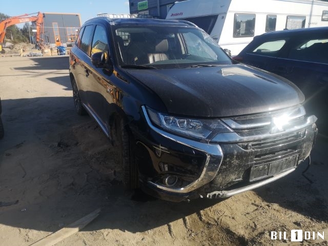 Mitsubishi Outlander 2015-->> (Type III, Fase 2) , Motorkode: 4B11, Girkassekode: 