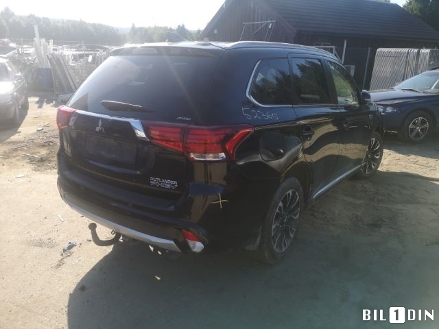 Mitsubishi Outlander 2015-->> (Type III, Fase 2) , Motorkode: 4B11, Girkassekode: 