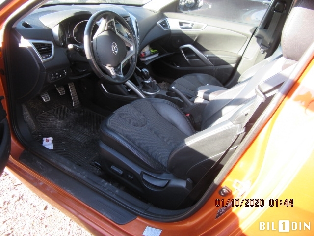 Hyundai Veloster 2011-2015 , Motorkode: G4FD, Girkassekode: 