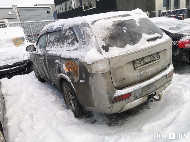 Mitsubishi Outlander 2012-2015 (Type III, Fase 1) , Motorkode: 4N14, Girkassekode: 