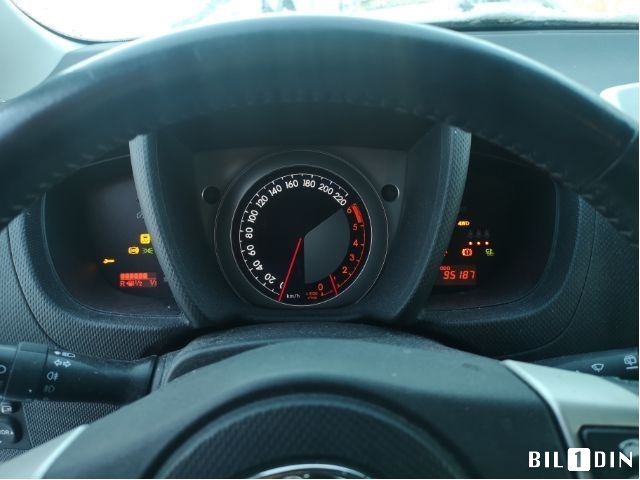 Toyota Urban Cruiser 2009-2014 , Motorkode: 1ND-TV, Girkassekode: