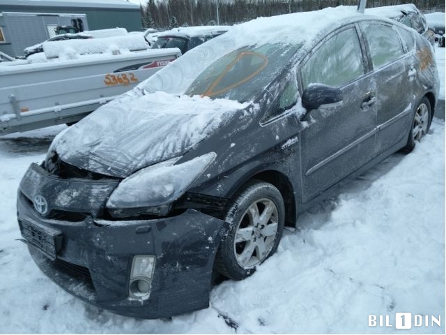 Toyota Prius 2009-2016 (Type III) (COMBI) (COMBI), Motorkode: 2ZR-FXE, Girkassekode: 
