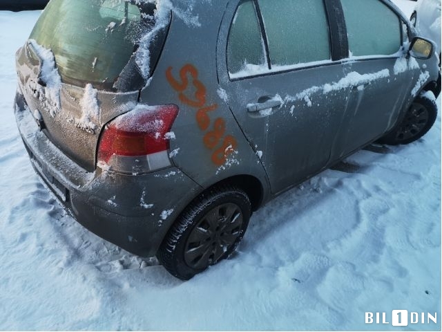 Toyota Yaris 2009-2011 (Type II, Fase 2) , Motorkode: 1NR-FE, Girkassekode: