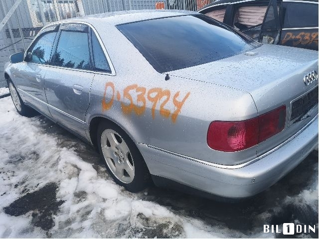 Audi A8 1995-2002 (Type I) , Motorkode: AKF, Girkassekode: 