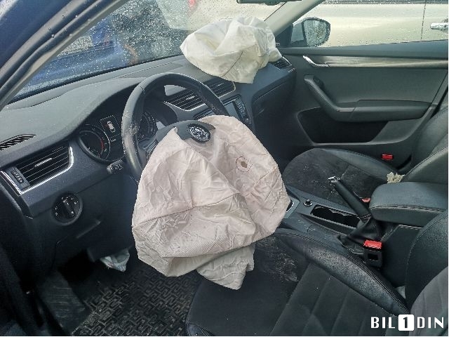 Škoda Octavia 2013-2016 (Type III, Fase 1) , Motorkode: CUNA, Girkassekode: 