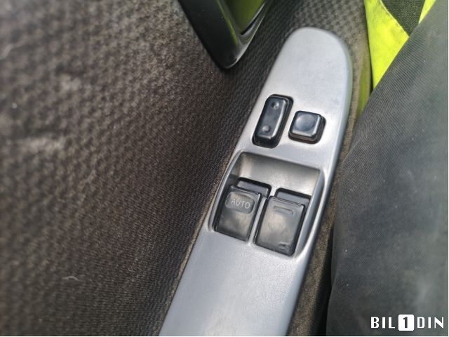 Toyota Hiace 2007-2012 (Fase 3) , Motorkode: 2KD-FTV, Girkassekode: 