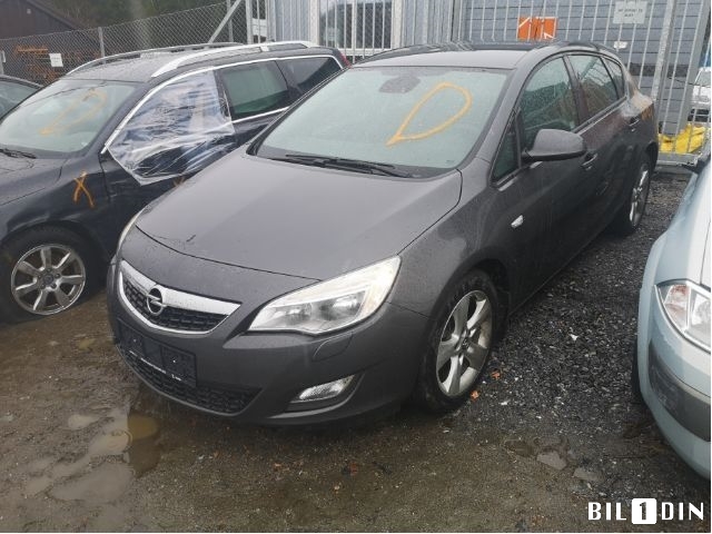 Opel Astra J 2010-2015 , Motorkode: A17DTJ, Girkassekode: 