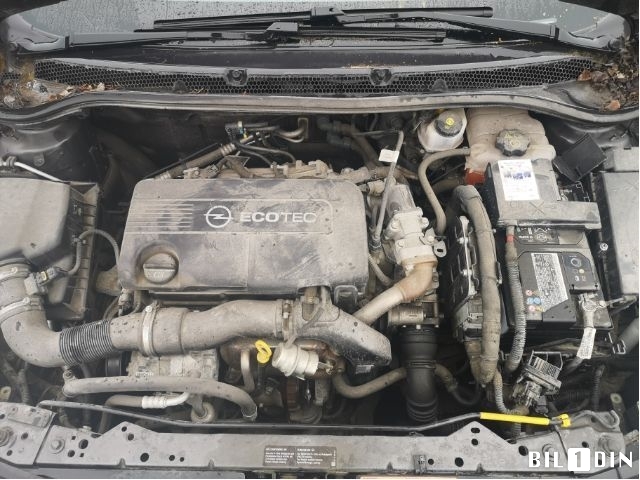 Opel Astra J 2010-2015 , Motorkode: A17DTJ, Girkassekode: 