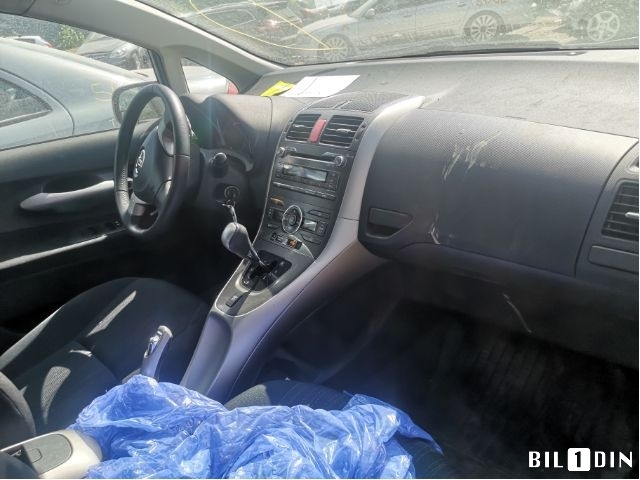 Toyota Auris 2007-2010 (Type I, Fase 1) , Motorkode: 1ZR-FE, Girkassekode: 