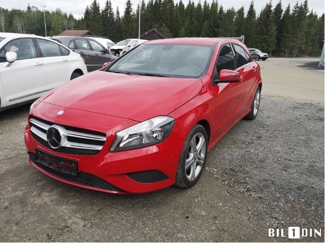 Mercedes A-Klasse 2012-2018 (W176) (W176), Motorkode: M270.910, Girkassekode: 