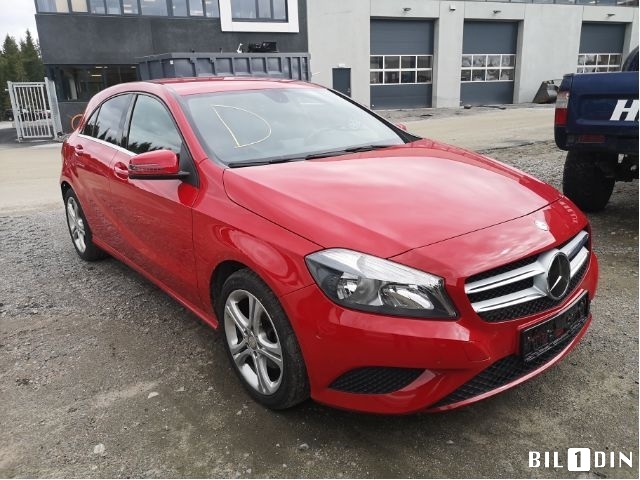 Mercedes A-Klasse 2012-2018 (W176) (W176), Motorkode: M270.910, Girkassekode: 