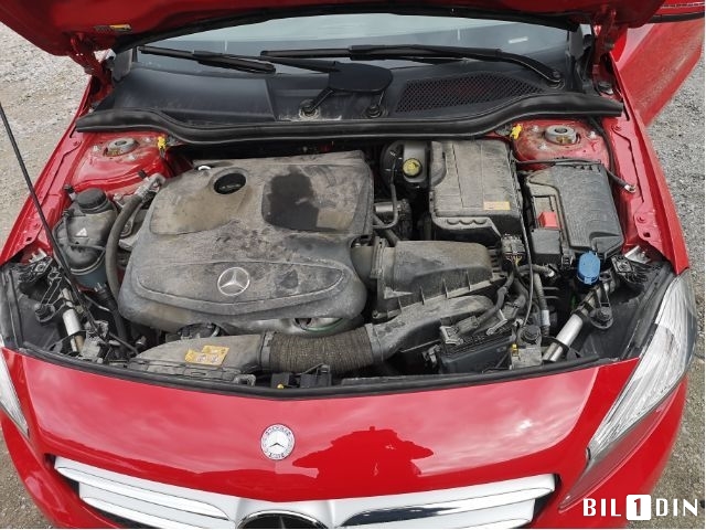 Mercedes A-Klasse 2012-2018 (W176) (W176), Motorkode: M270.910, Girkassekode: 