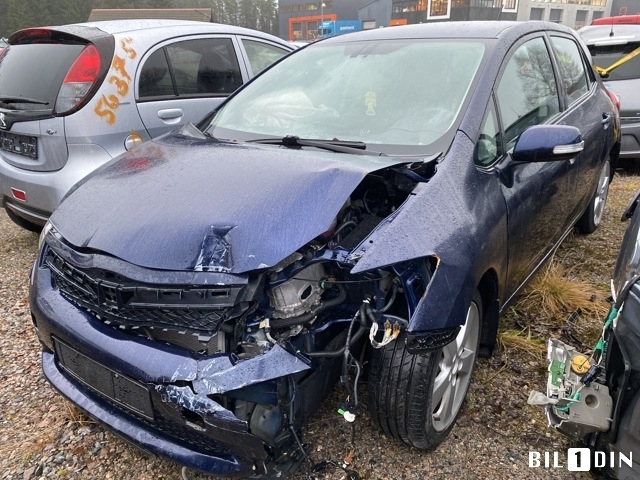 Toyota Auris 2010-2012 (Type I, Fase 2) , Motorkode: 2ZR-FXE, Girkassekode: