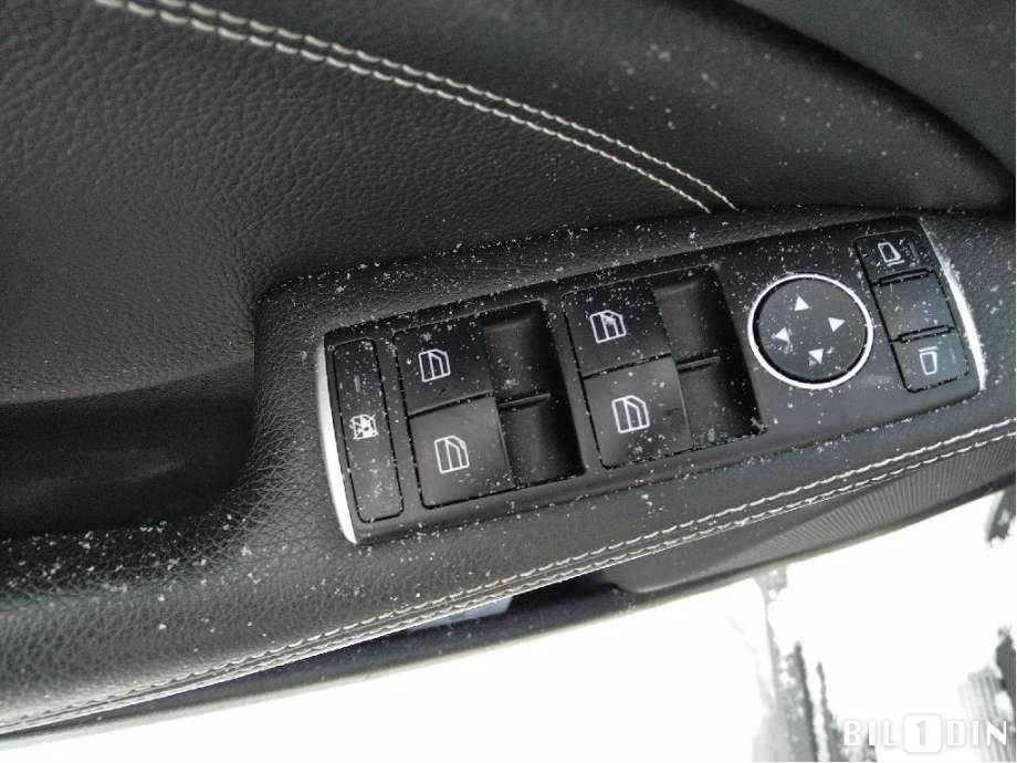 Mercedes GLA 2014-2020 (X156) (X156), Motorkode: M270.910, Girkassekode: