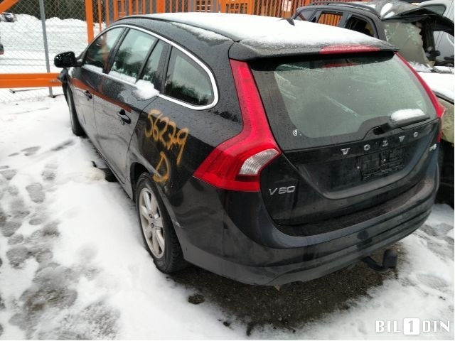 Volvo V60 2010-2013 (Type I, Fase 1) , Motorkode: D4162T, Girkassekode: 