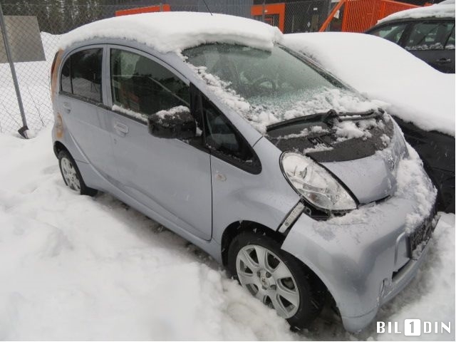 Peugeot iOn 2011-2020 , Motorkode: Y4F1, Girkassekode: 