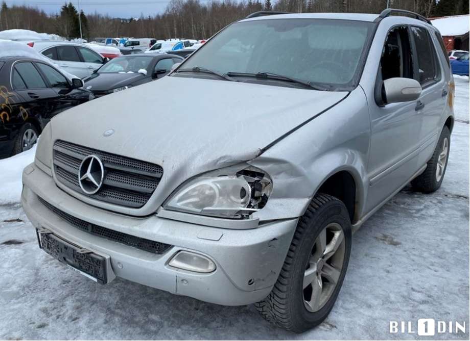 Mercedes ML 1997-2005 (W163) (W163), Motorkode: OM612.963, Girkassekode: 