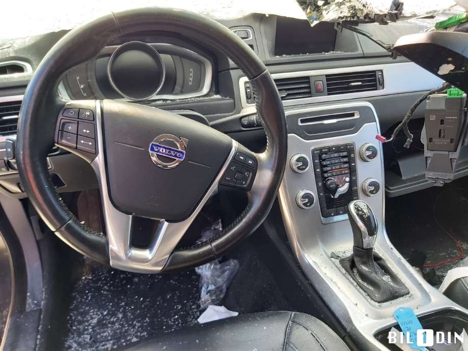 Volvo V70 2014-2016 (Type III, Fase 2) , Motorkode: D4204T20, Girkassekode: