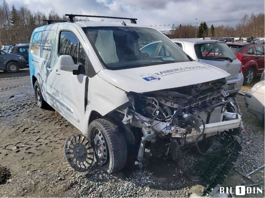 Toyota Proace City 2020-->> , Motorkode: DV5RC;YH01, Girkassekode: 