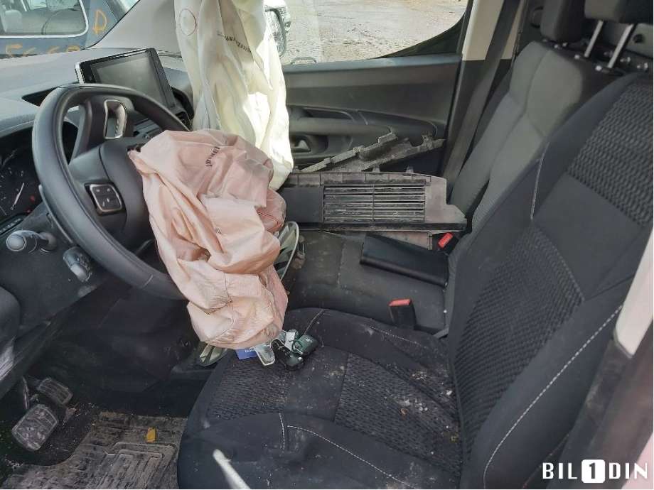 Toyota Proace City 2020-->> , Motorkode: DV5RC;YH01, Girkassekode: 