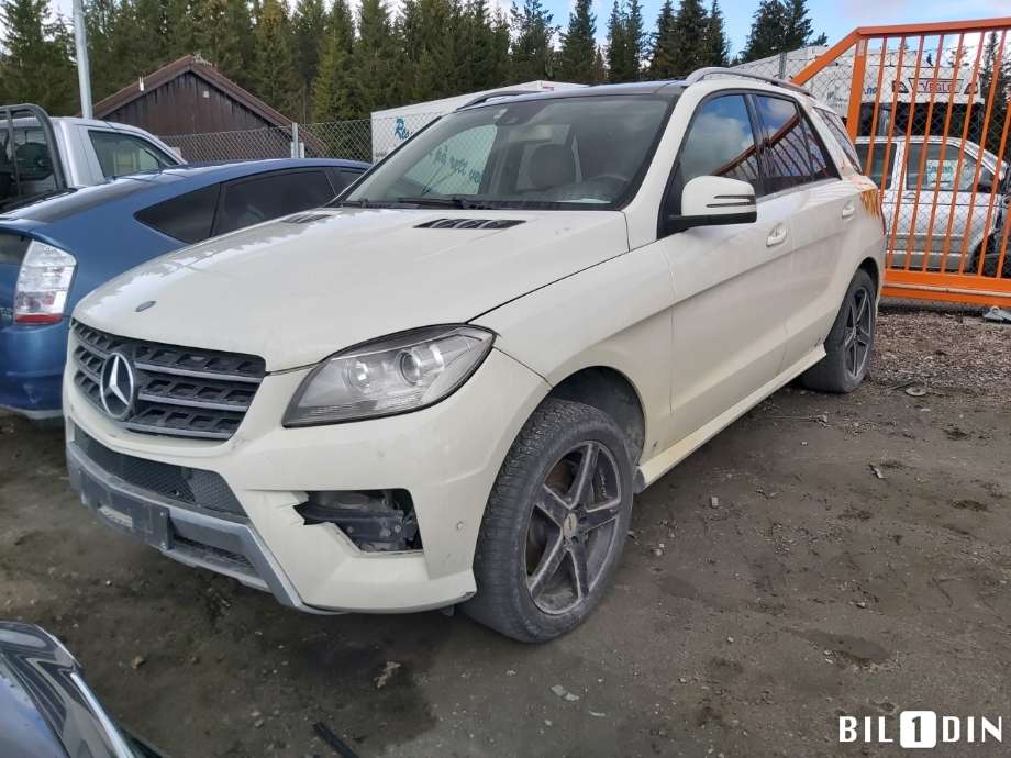 Mercedes ML 2011-2015 (Fase 1) (W166) (W166), Motorkode: OM642.826, Girkassekode: 