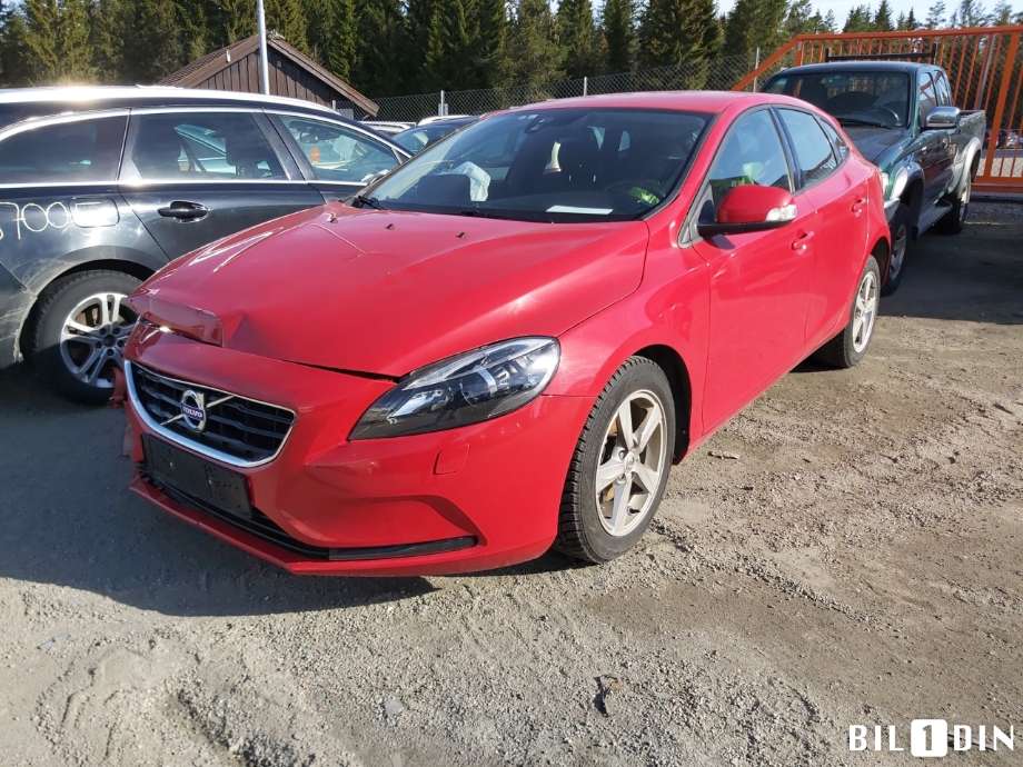 Volvo V40 2012-2019 , Motorkode: D4162T, Girkassekode: 