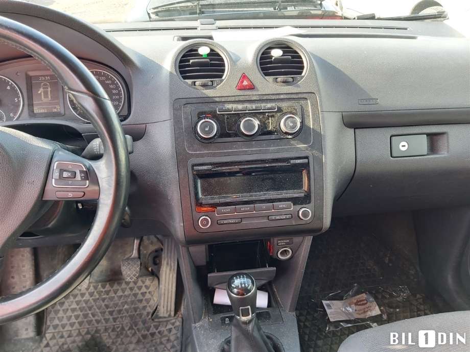 VW Caddy 2010-2015 (Type III, Fase 2) , Motorkode: CFHF, Girkassekode: NFQ