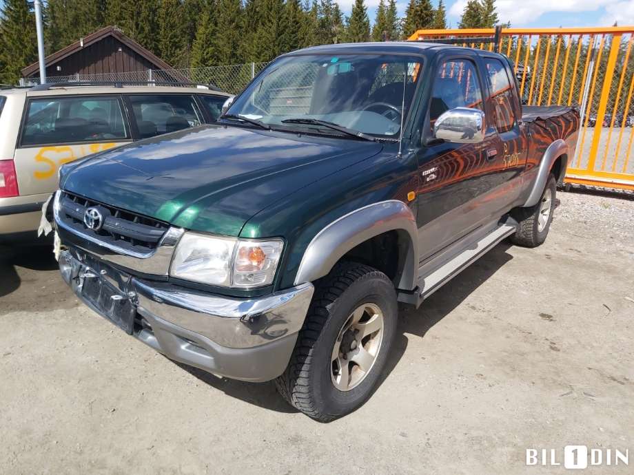 Toyota Hilux 2002-2005 , Motorkode: 2KD-FTV, Girkassekode: 