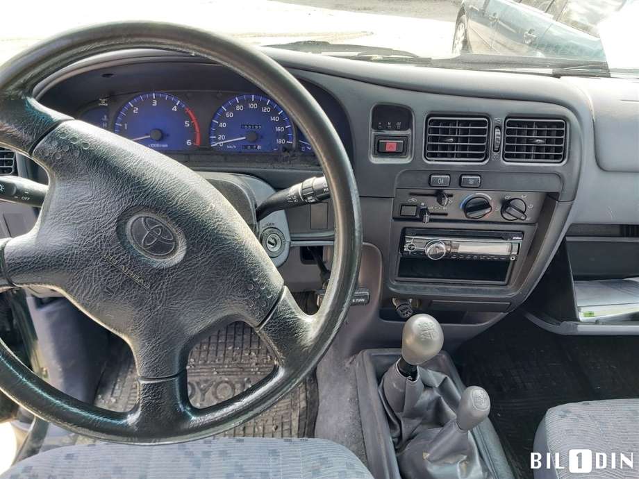 Toyota Hilux 2002-2005 , Motorkode: 2KD-FTV, Girkassekode: 