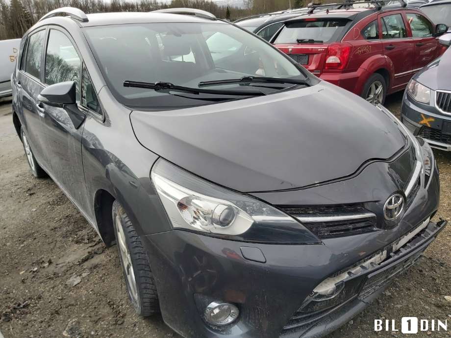 Toyota Verso 2009-2016 (Type III) , Motorkode: 1AD-FTV, Girkassekode: 