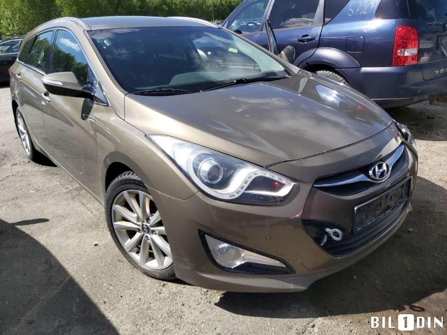 Hyundai i40 2012-2017 , Motorkode: D4FD, Girkassekode: 