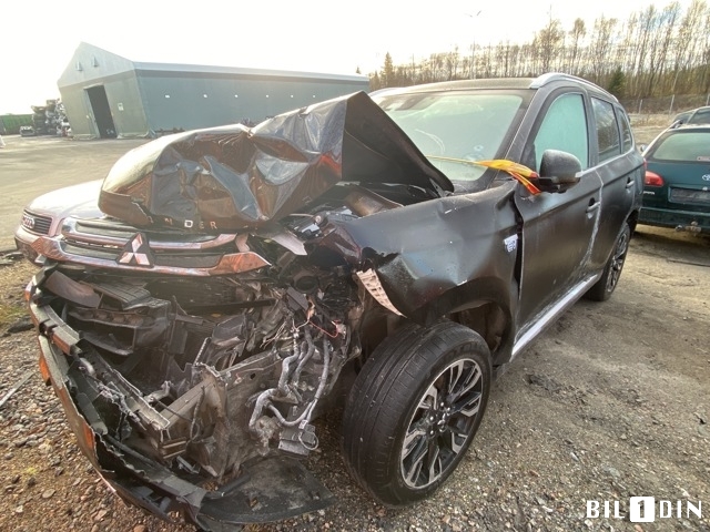 Mitsubishi Outlander 2015-->> (Type III, Fase 2) , Motorkode: 4B11, Girkassekode: 