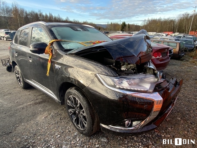 Mitsubishi Outlander 2015-->> (Type III, Fase 2) , Motorkode: 4B11, Girkassekode: 