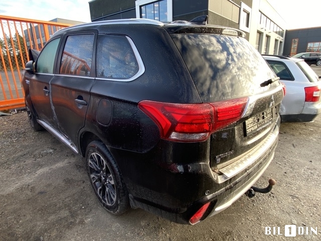 Mitsubishi Outlander 2015-->> (Type III, Fase 2) , Motorkode: 4B11, Girkassekode: 