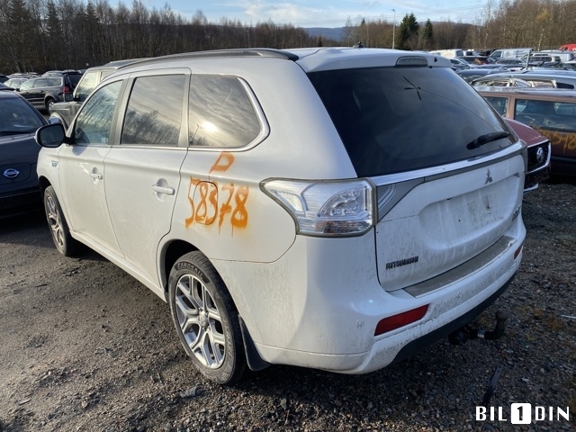 Mitsubishi Outlander 2012-2015 (Type III, Fase 1) , Motorkode: 4B11, Girkassekode: 