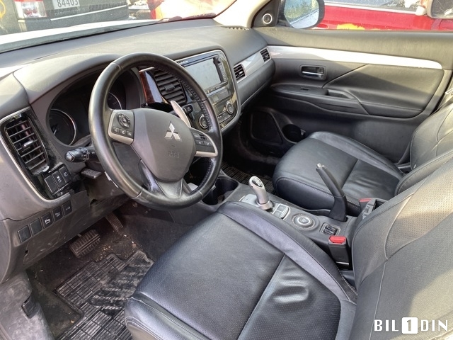Mitsubishi Outlander 2012-2015 (Type III, Fase 1) , Motorkode: 4B11, Girkassekode: 