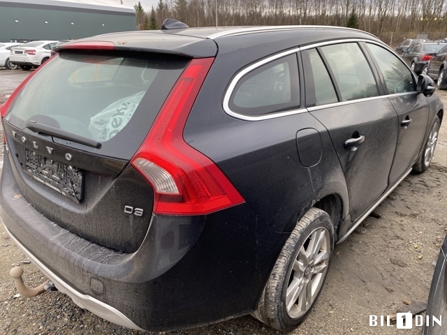 Volvo V60 2010-2013 (Type I, Fase 1) , Motorkode: D5204T2, Girkassekode: 
