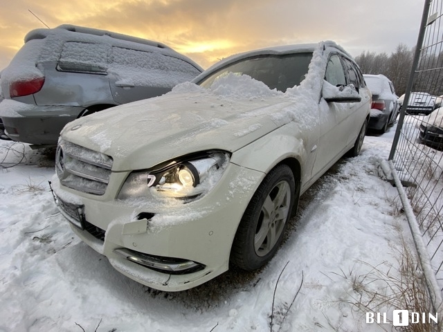 Mercedes C-Klasse 2011-2014 (Fase 2) (W204) (W204), Motorkode: OM651.913, Girkassekode: