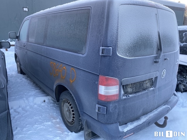 VW Transporter / Caravelle 2003-2009 (Fase 1) (T5) (T5), Motorkode: AXD;BNZ, Girkassekode: 