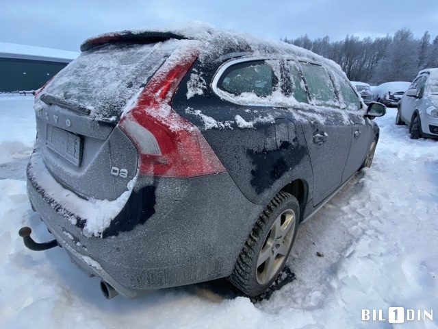 Volvo V60 2010-2013 (Type I, Fase 1) , Motorkode: D5204T2, Girkassekode: 