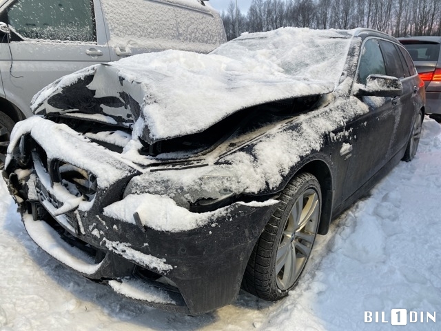 BMW 5-Serie 2010-2017 (F10/F11) (F10/F11), Motorkode: N47-D20D, Girkassekode: 
