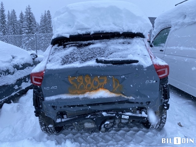 Volvo XC40 2018-2024 , Motorkode: D4204T16, Girkassekode: