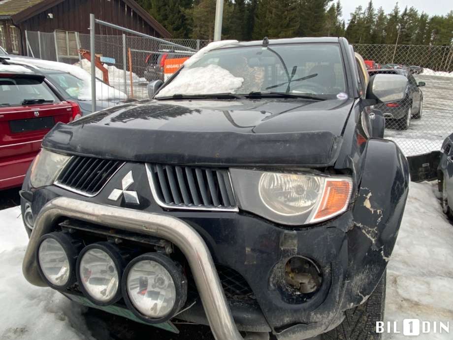 Mitsubishi L200 2006-2015 (Type IV) , Motorkode: 4D56, Girkassekode:
