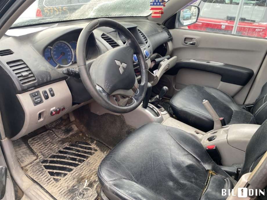 Mitsubishi L200 2006-2015 (Type IV) , Motorkode: 4D56, Girkassekode: