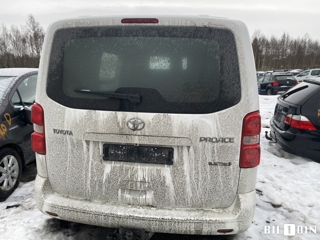 Toyota Proace 2016-->> (Type II) , Motorkode: , Girkassekode: 