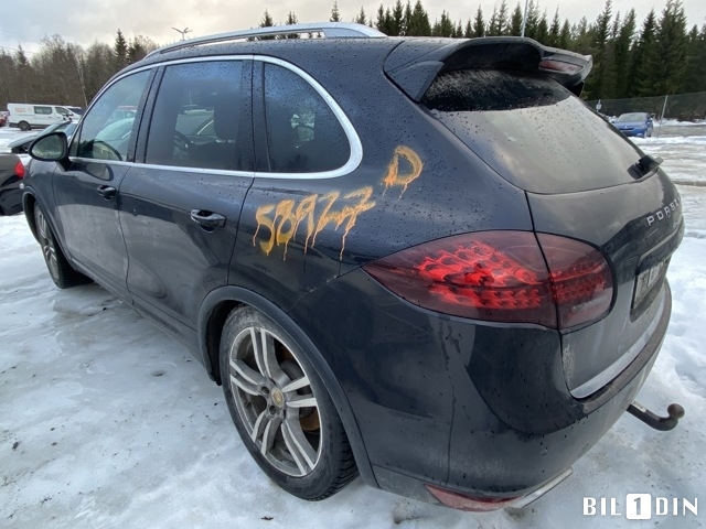 Porsche Cayenne 2010-2017 (92A) (92A), Motorkode: MCR.CA, Girkassekode: