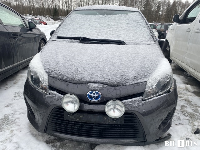 Toyota Yaris 2012-2014 (Type III, Fase 1) , Motorkode: 1NZ-FXE, Girkassekode: 