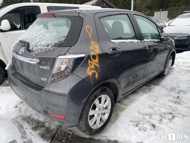 Toyota Yaris 2012-2014 (Type III, Fase 1) , Motorkode: 1NZ-FXE, Girkassekode: 