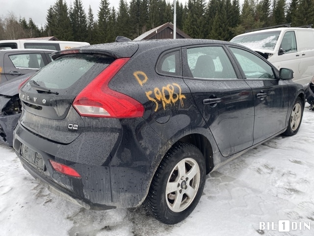 Volvo V40 2012-2019 , Motorkode: D4162T, Girkassekode: 